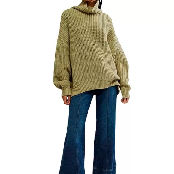 NWOT FREE PEOPLE SWIM TOO DEEP OVERSIZED SWEATER - Picture 3 of 4